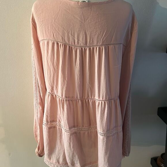 Gap Embroidered-trim peasant blouse pink dust color size small long sleeve count - Picture 3 of 5